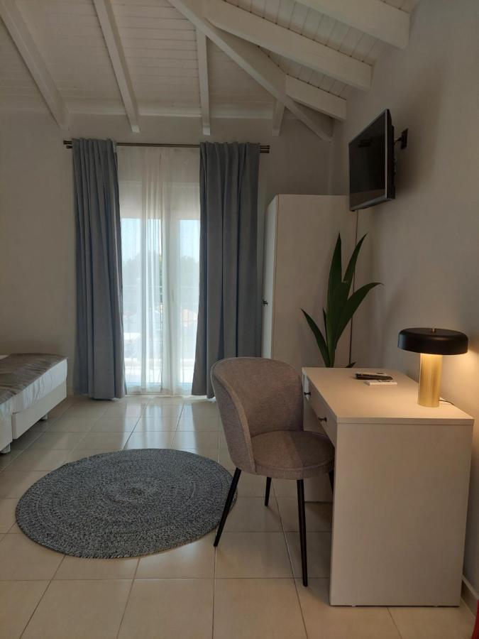 Nikkos Apartments Skala  Extérieur photo